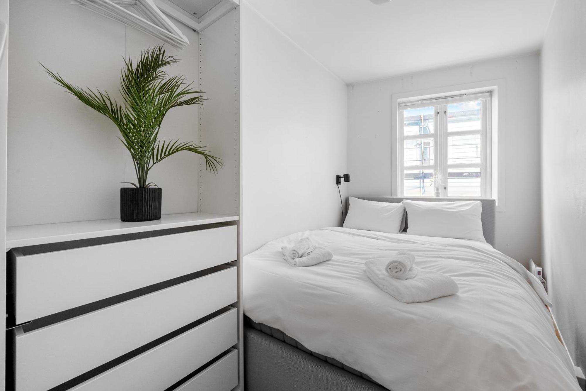 Homerentals Apartments - Behind Bryggen & Historic Cobblestone Streets - 2 Floor Renovated From February 2025 Берген Екстериор снимка